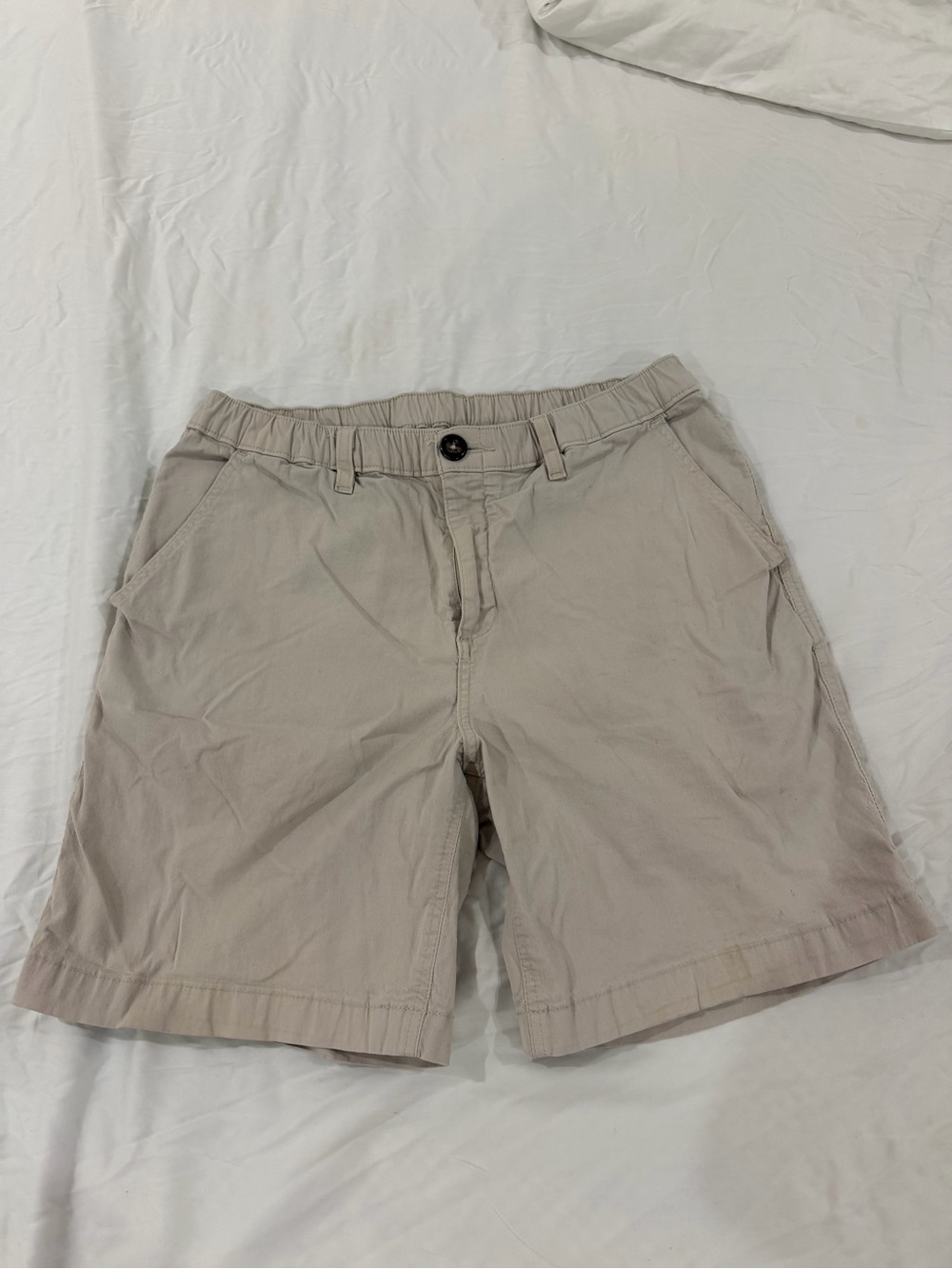 chubbies 7” Light Khaki Elastic-Waist Bermuda Shorts